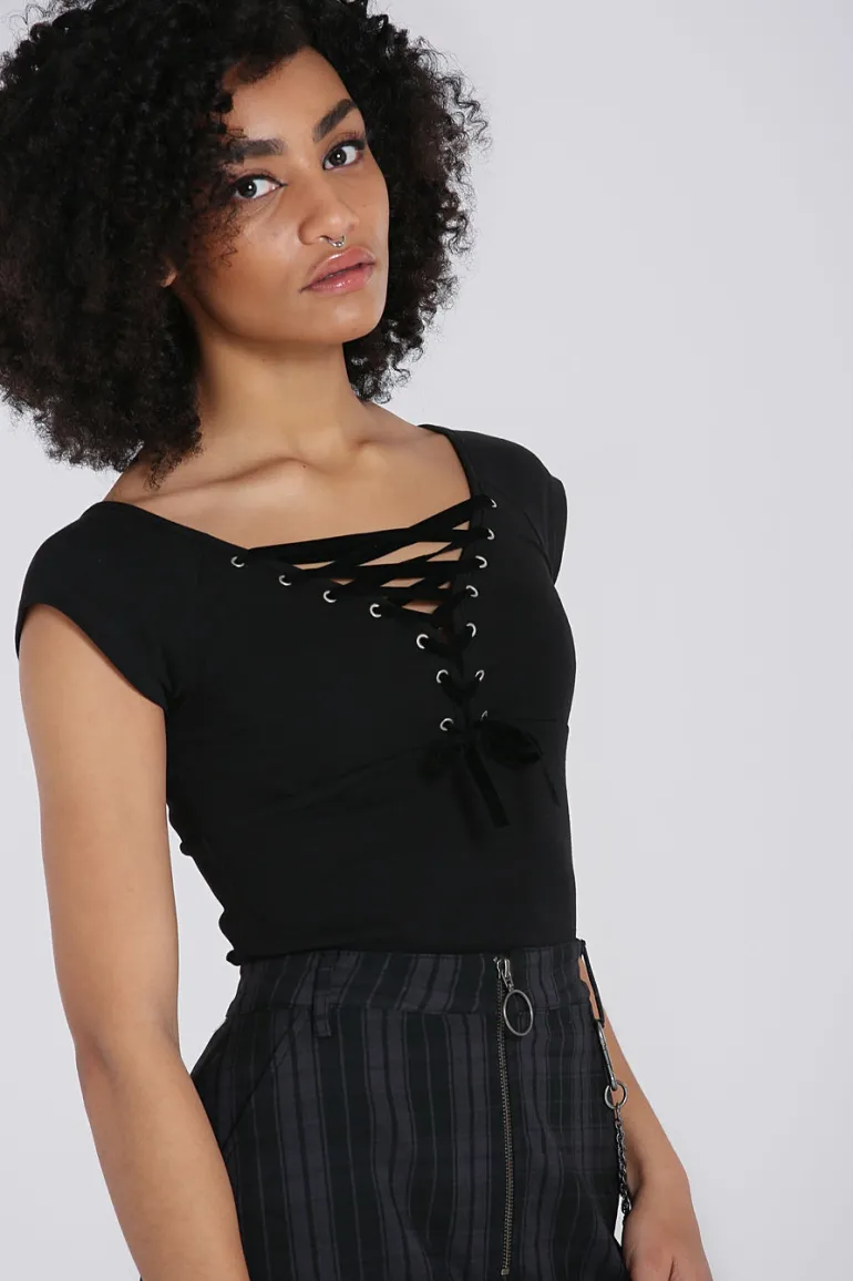 belladonna_top_black_h_6.webp Belladonna Top H>Hell Bunny Hot