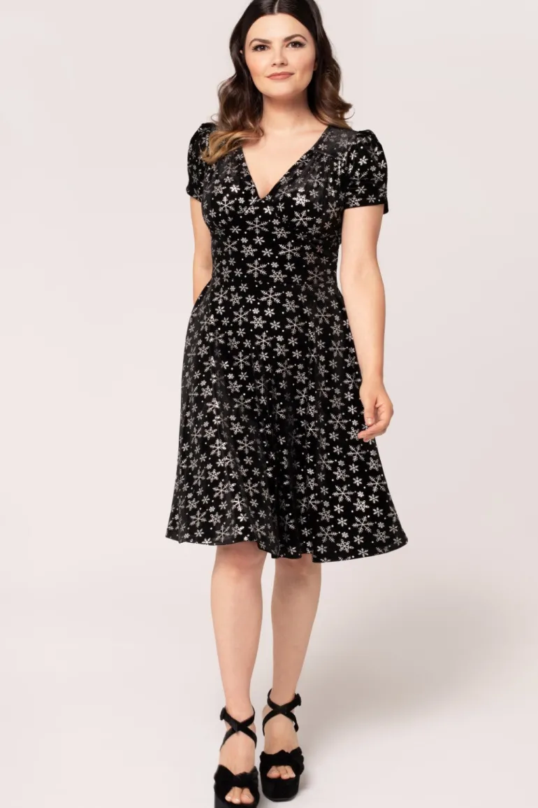 eve_dress_1.webp Eve Dress>Hell Bunny Hot