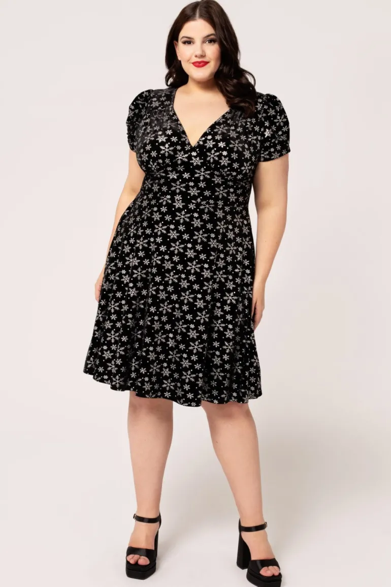 eve_dress_5.webp Eve Dress>Hell Bunny Hot