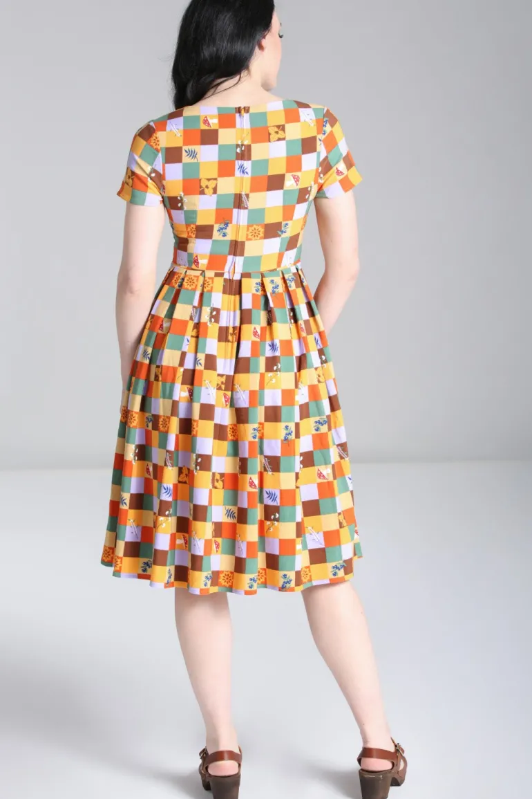 hawthorn_dress_3.webp Hawthorn Dress>Hell Bunny Hot