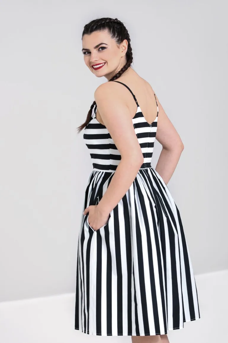 juno_s_dress_2.webp Juno 50's Dress>Hell Bunny Fashion