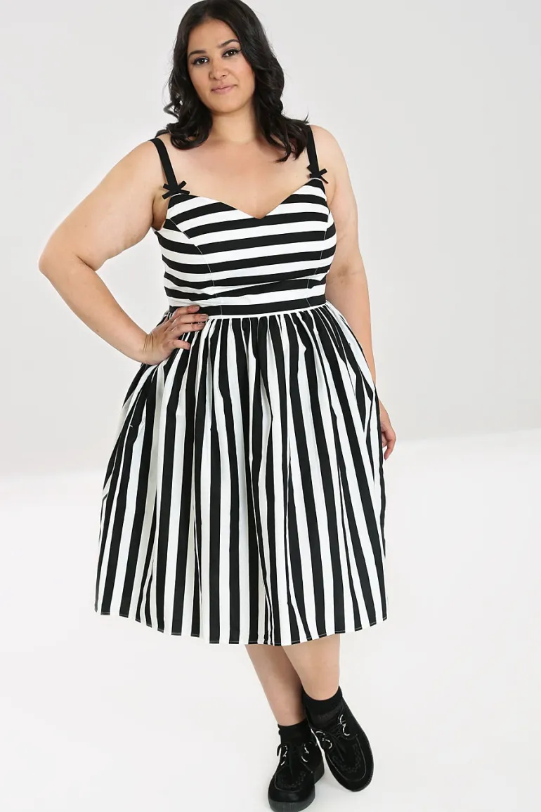 juno_s_dress_6.webp Juno 50's Dress>Hell Bunny Fashion
