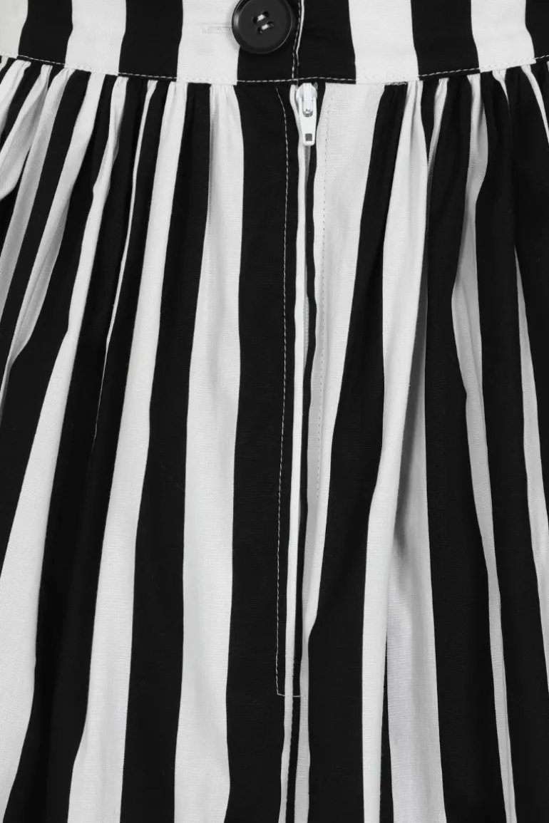 juno_s_skirt_6.webp Juno 50's Skirt>Hell Bunny Store